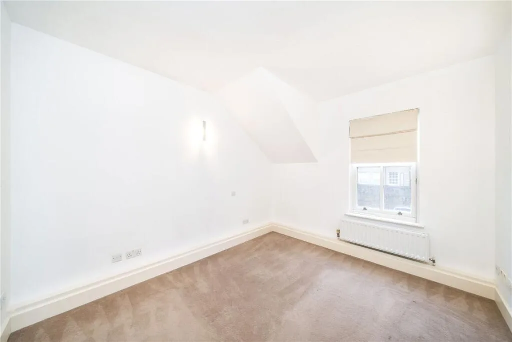 2 bedroom house for rent