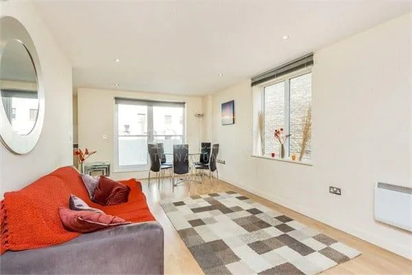 2 bedroom flat for rent