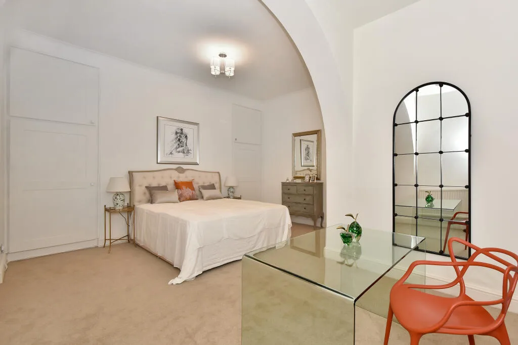 4 bedroom flat for rent