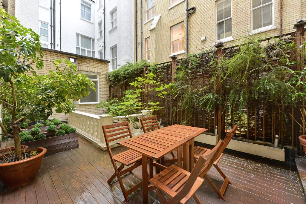 4 bedroom flat for rent