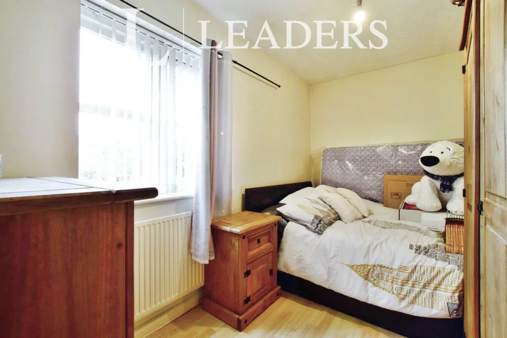 2 bedroom house for rent