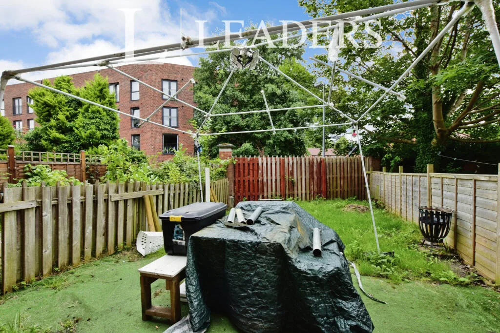 2 bedroom house for rent