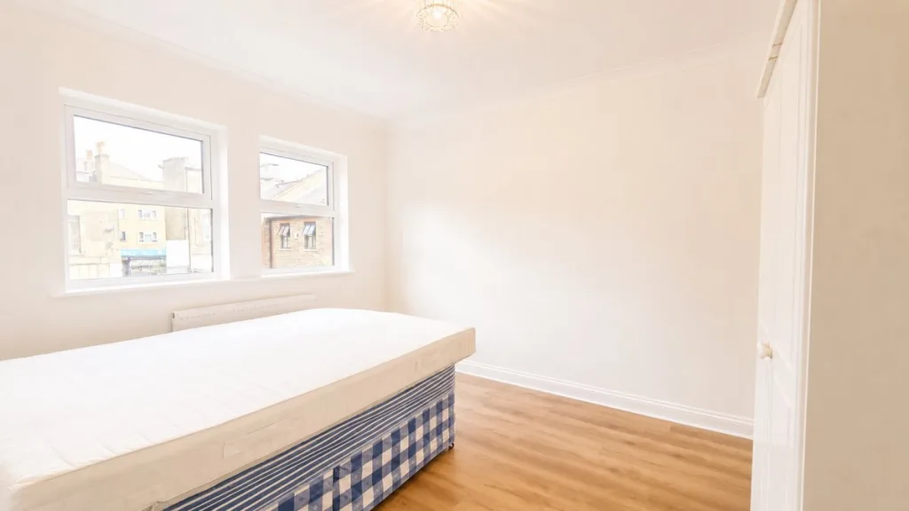 4 bedroom terraced house for rent