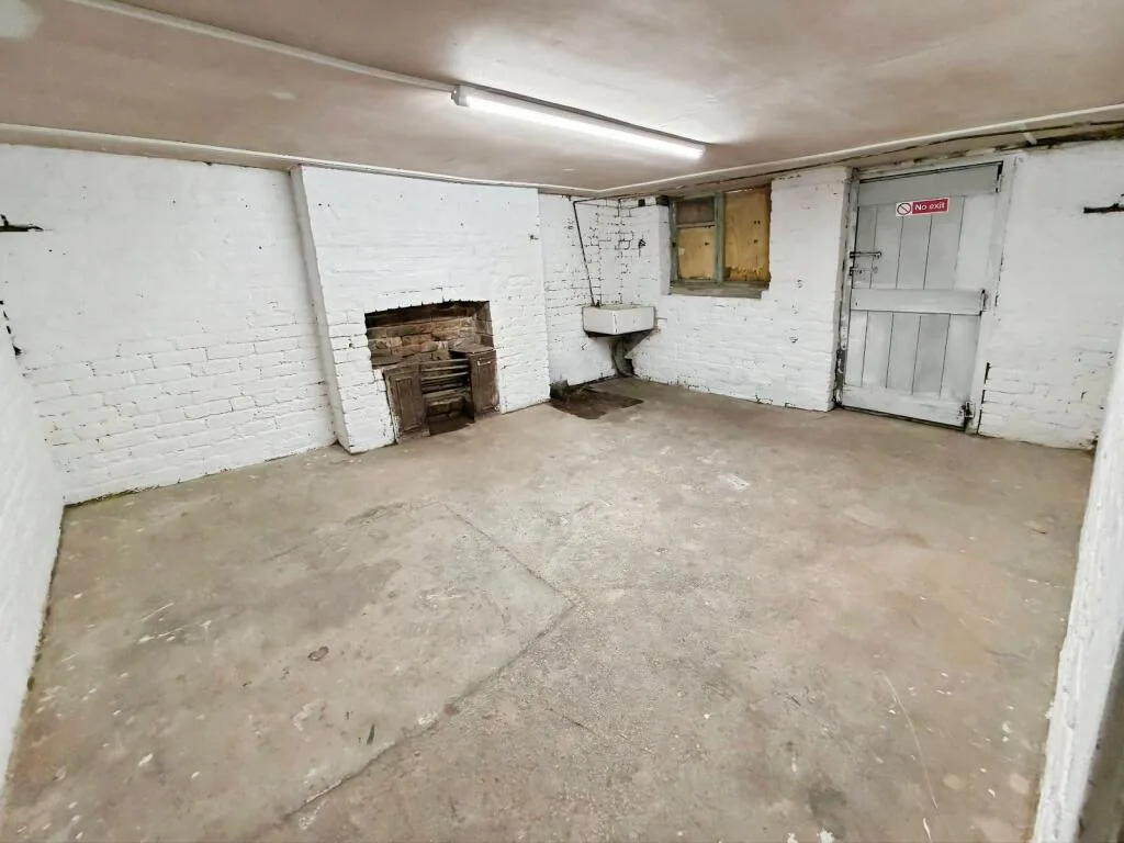 1 bedroom house for rent