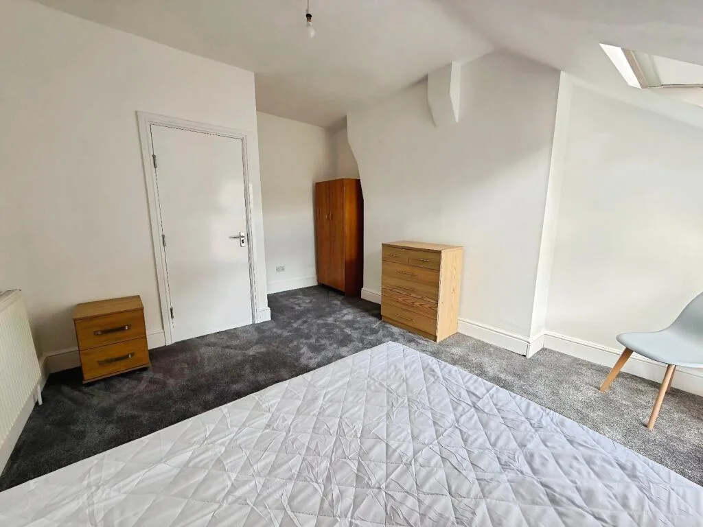 1 bedroom house for rent