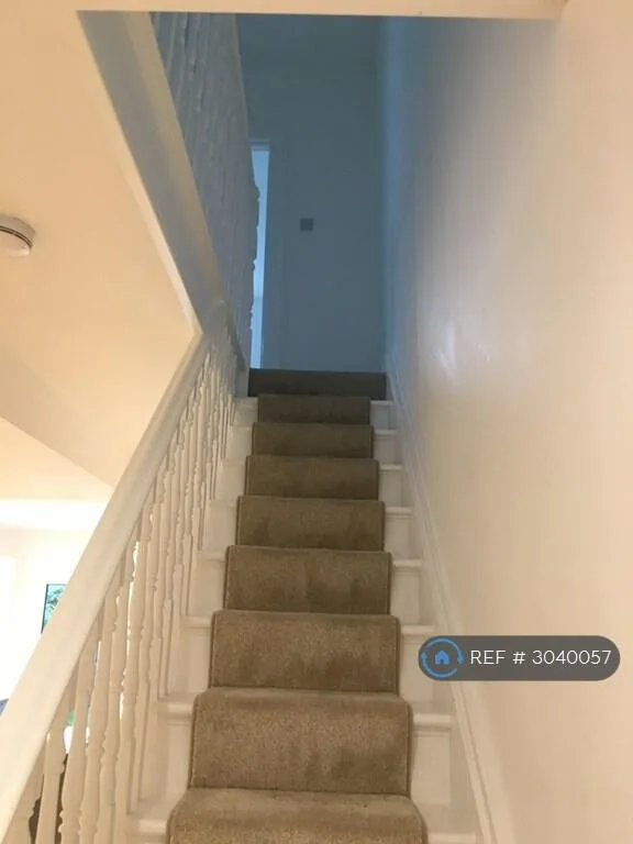 4 bedroom detached house for rent