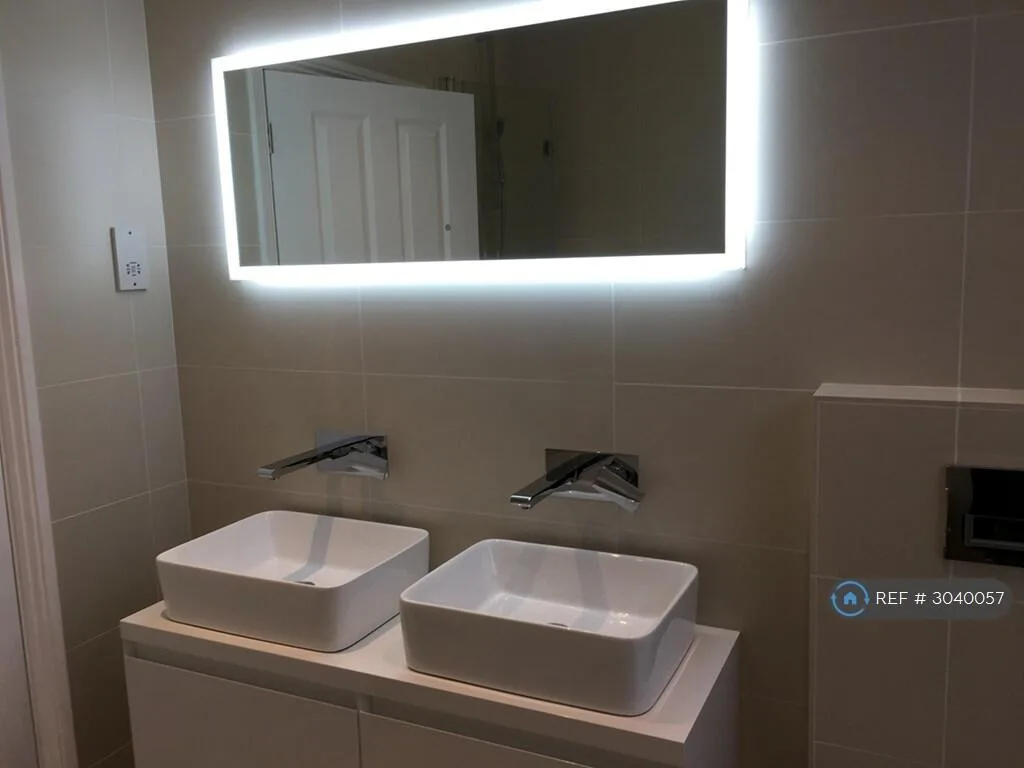 4 bedroom detached house for rent