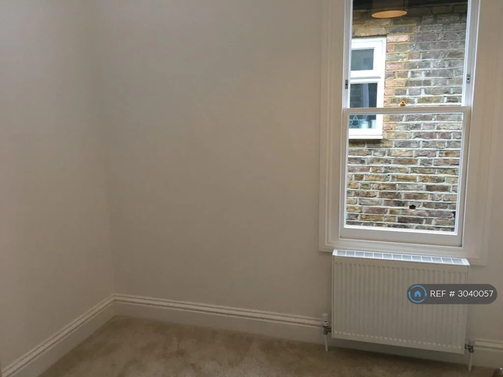 4 bedroom detached house for rent