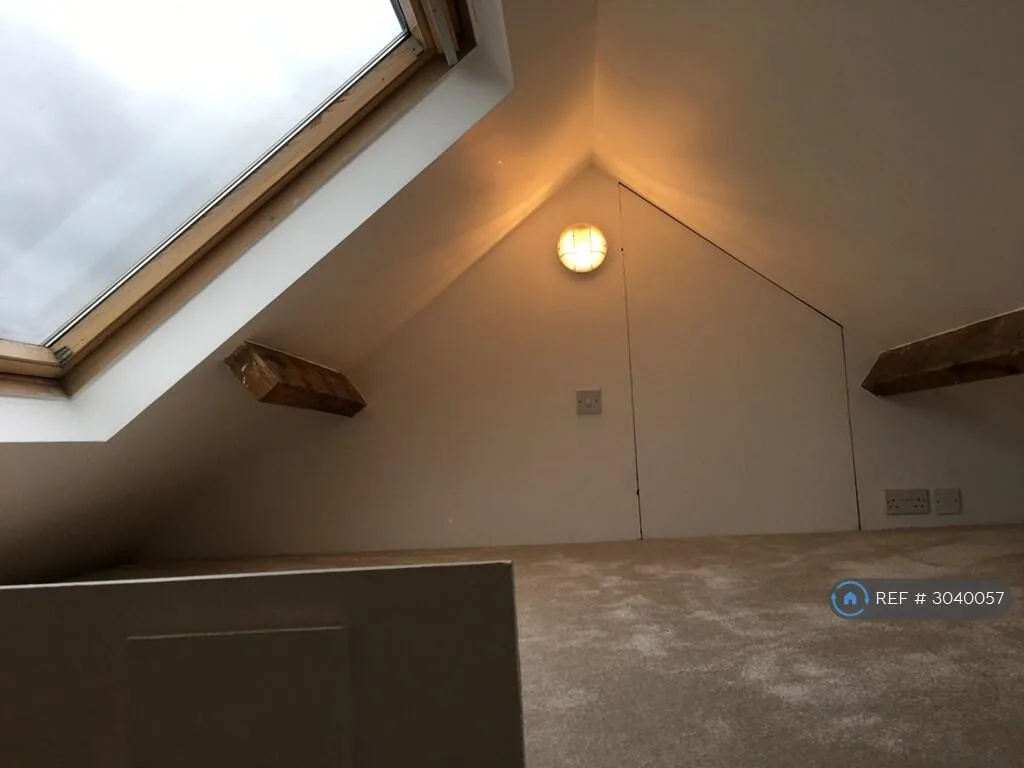 4 bedroom detached house for rent