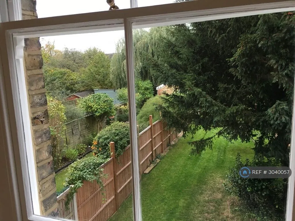 4 bedroom detached house for rent