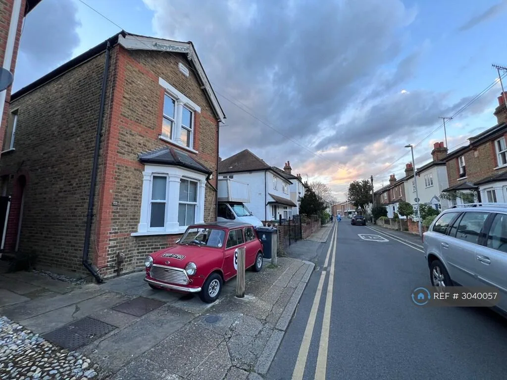 4 bedroom detached house for rent