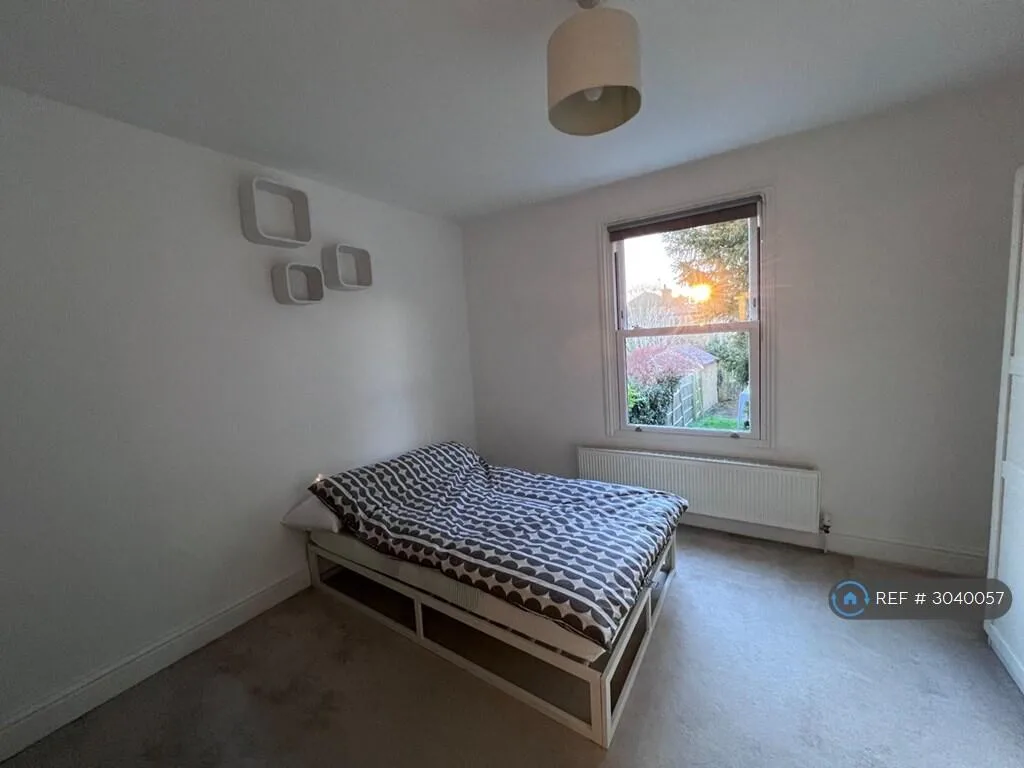 4 bedroom detached house for rent