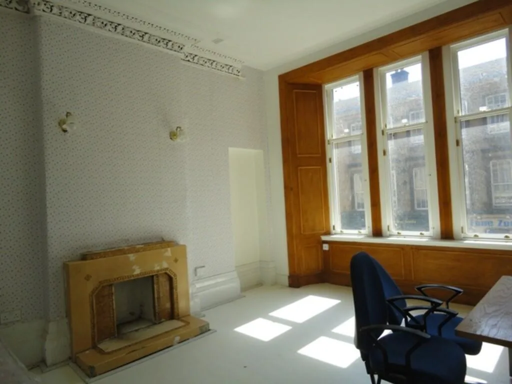 4 bedroom flat for rent