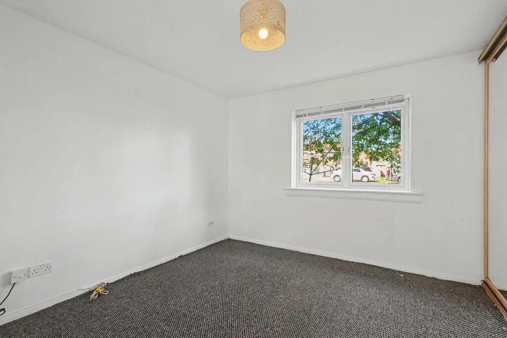 1 bedroom ground floor flat for rent
