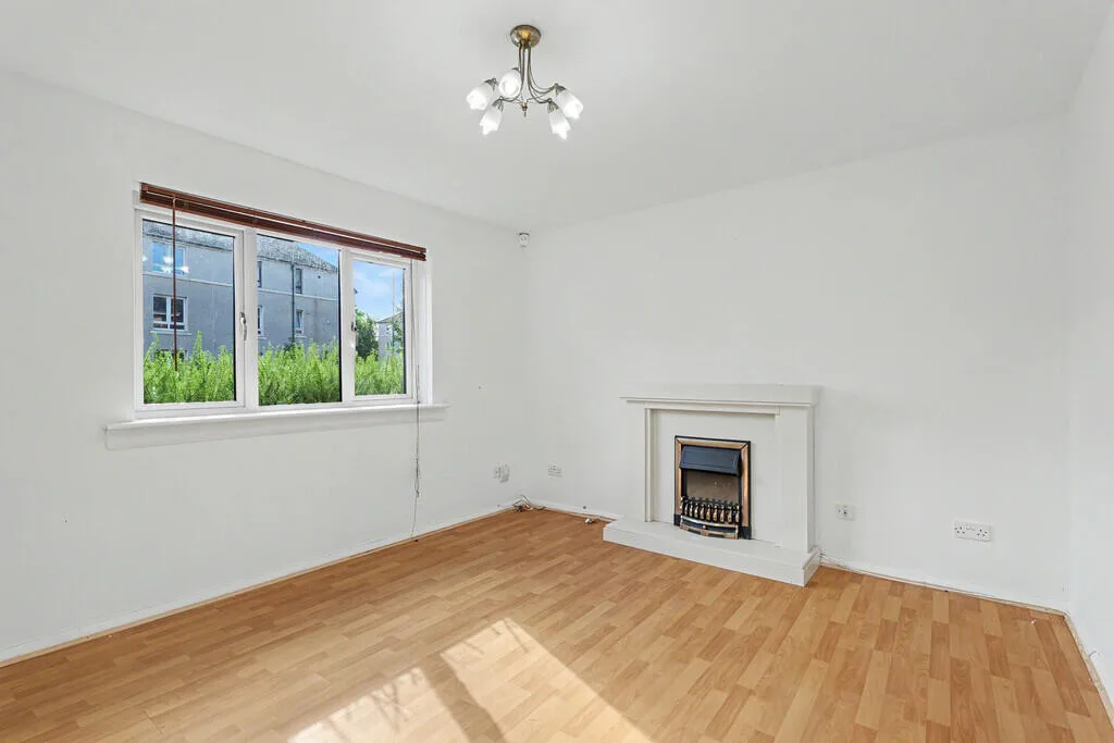 1 bedroom ground floor flat for rent