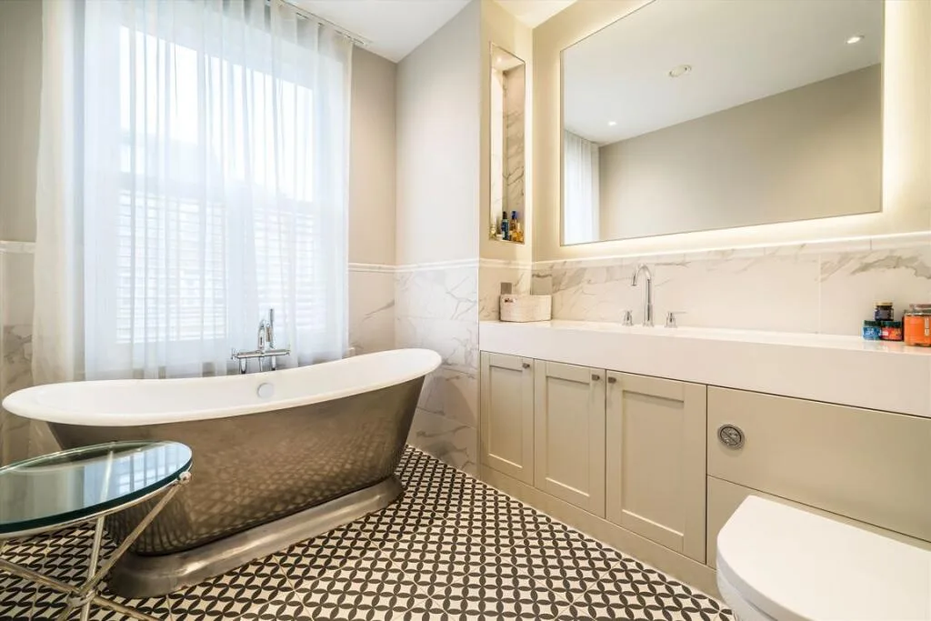 4 bedroom terraced house for rent