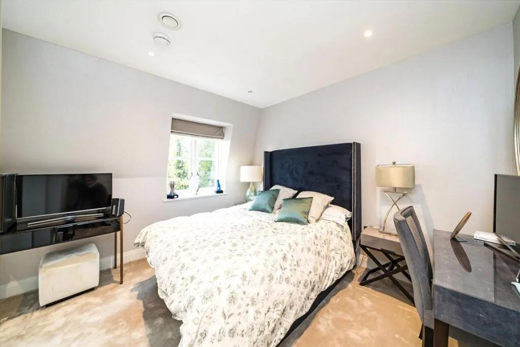 4 bedroom terraced house for rent