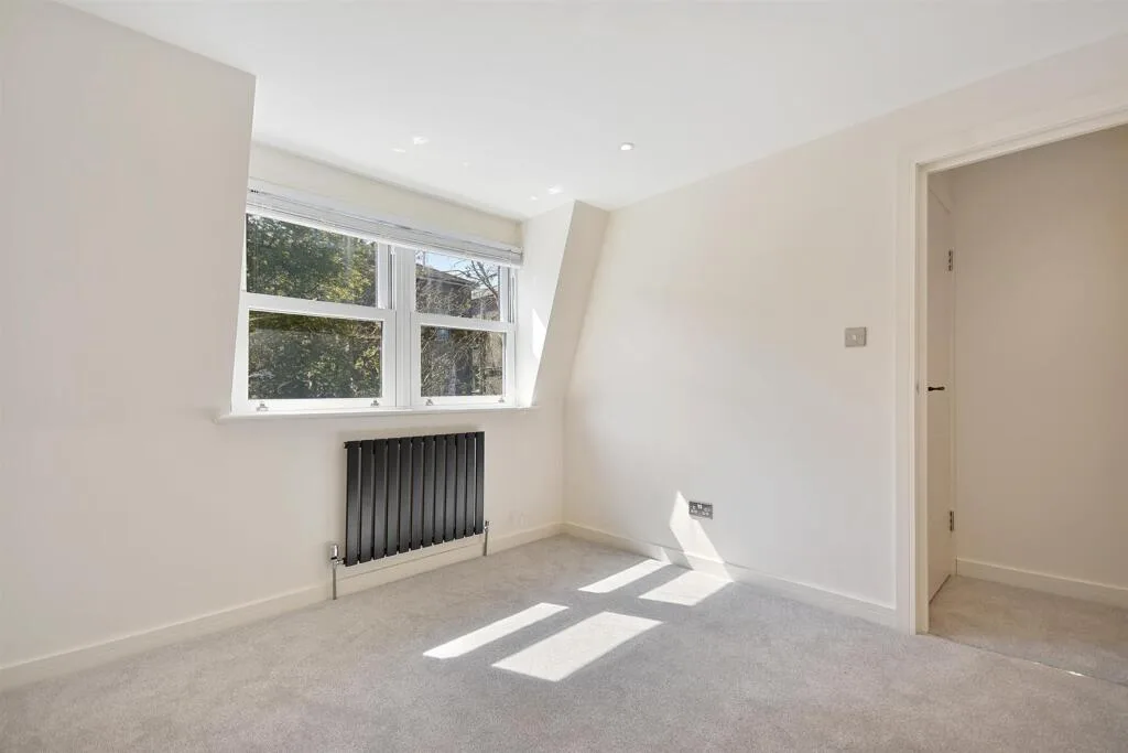 2 bedroom house for rent