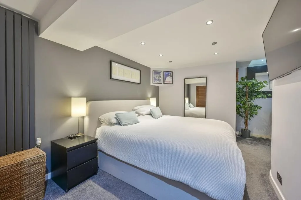 2 bedroom flat for rent