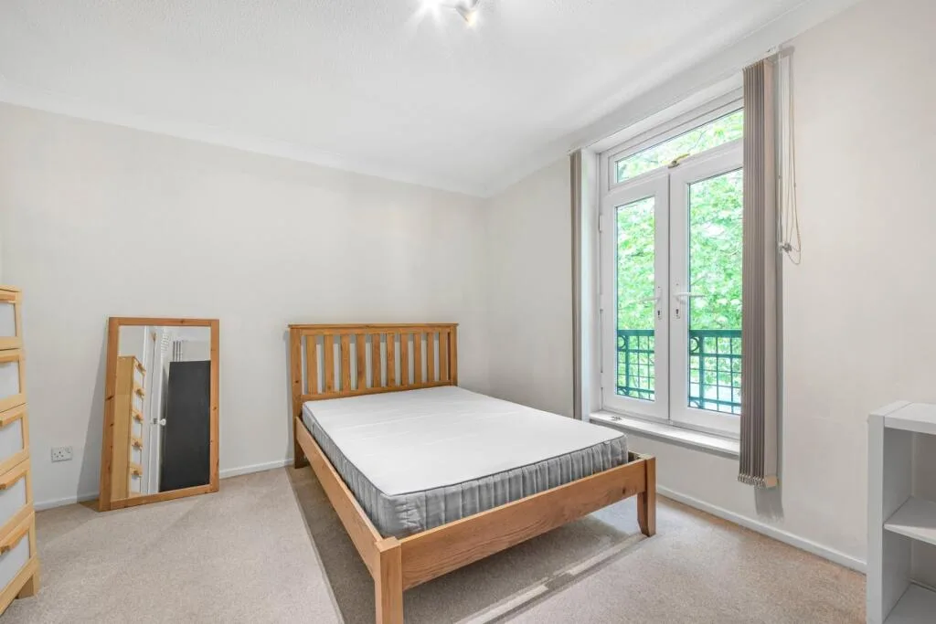 4 bedroom terraced house for rent