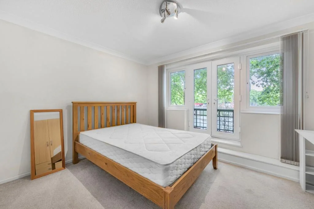 4 bedroom terraced house for rent