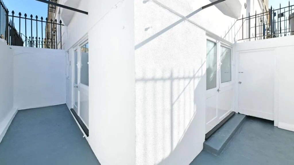 3 bedroom town house for rent