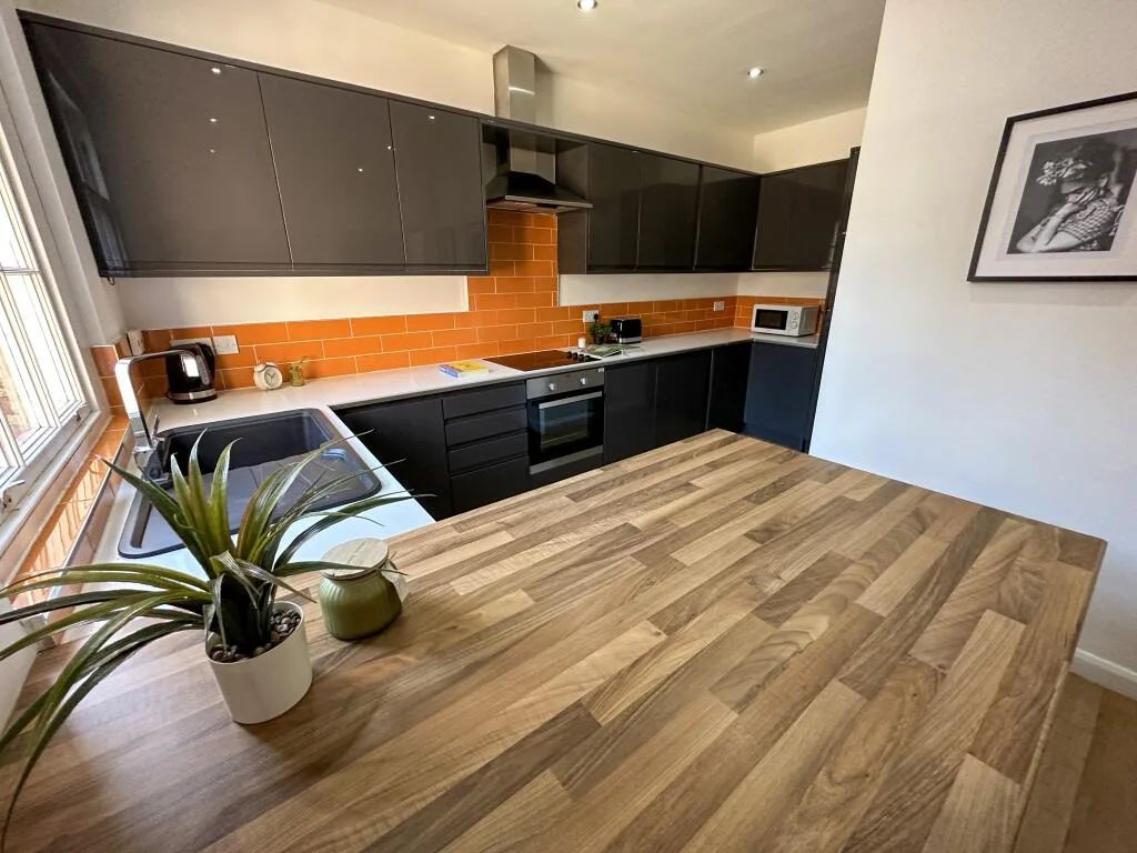 1 bedroom house for rent