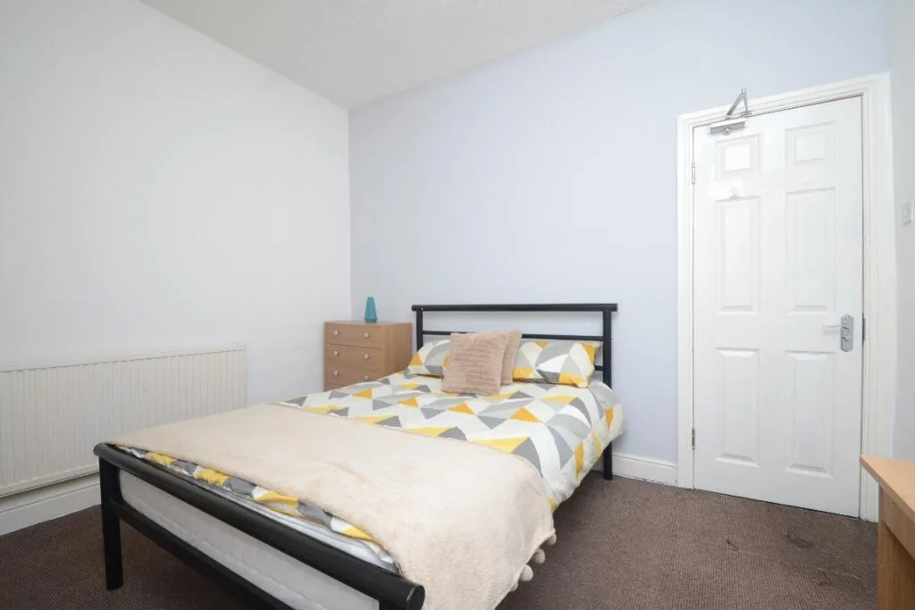 4 bedroom terraced house for rent