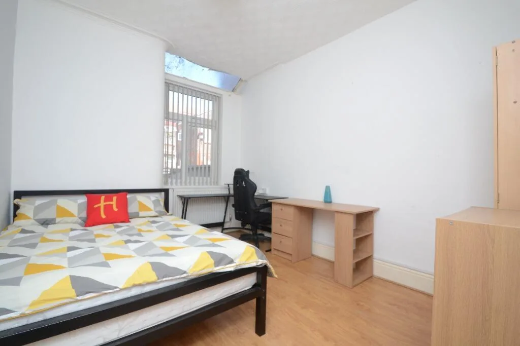 4 bedroom terraced house for rent