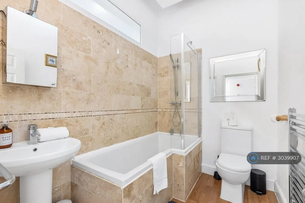 2 bedroom flat for rent
