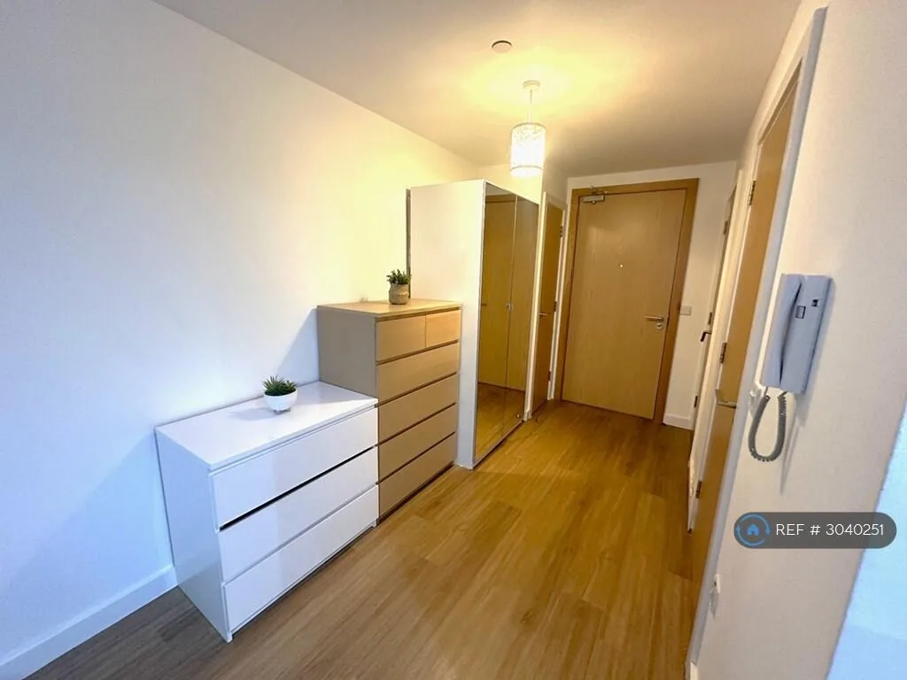 Studio flat for rent
