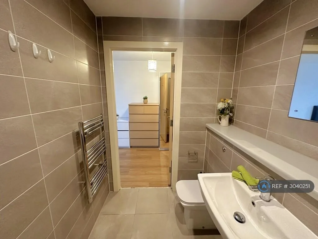 Studio flat for rent