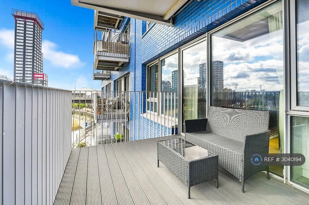 2 bedroom flat for rent