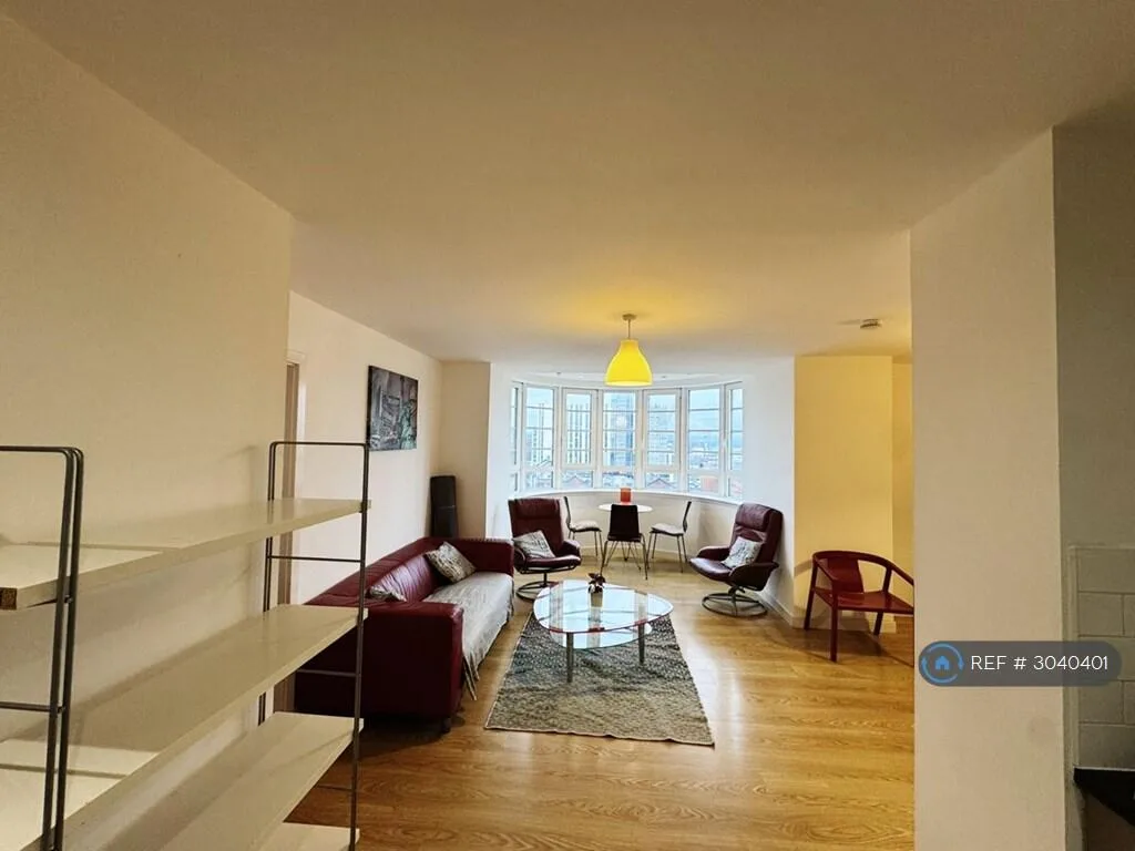 3 bedroom flat for rent