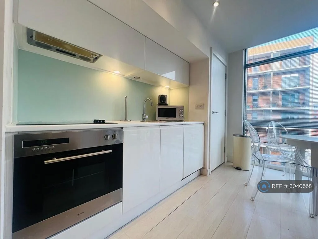 Studio flat for rent