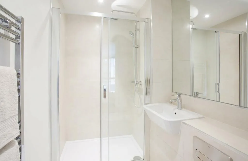 2 bedroom house for rent