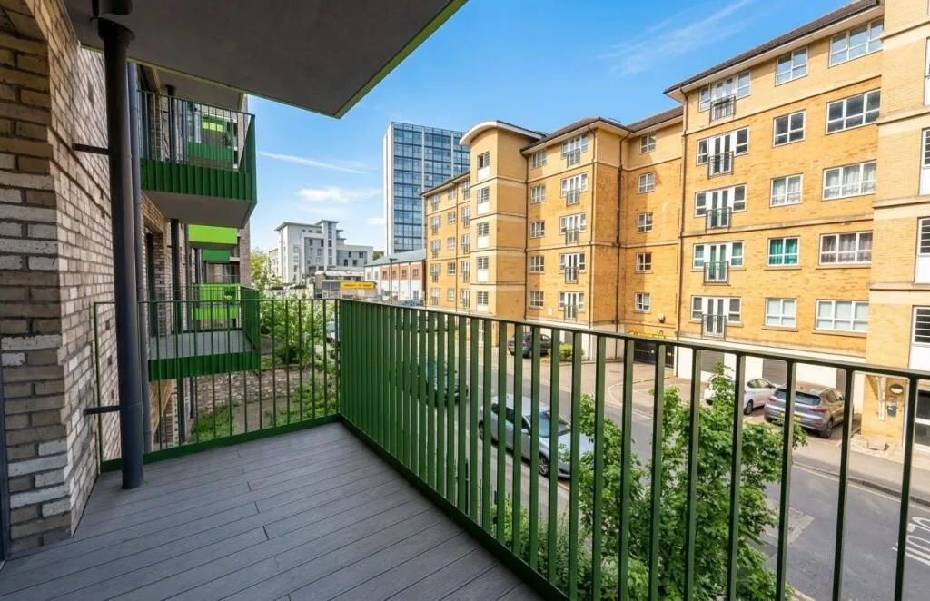 2 bedroom house for rent
