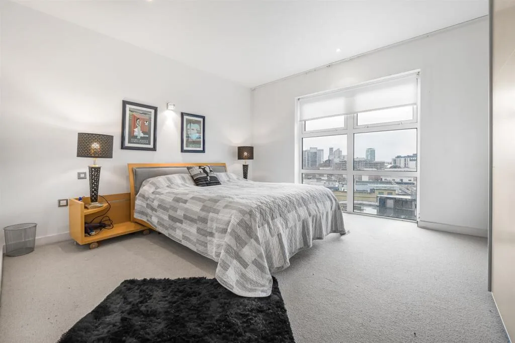 2 bedroom penthouse for rent