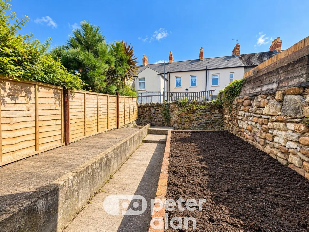 2 bedroom terraced house for rent