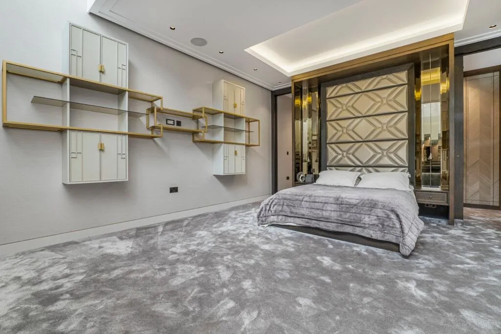 1 bedroom maisonette for rent