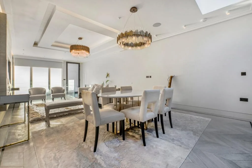 1 bedroom maisonette for rent