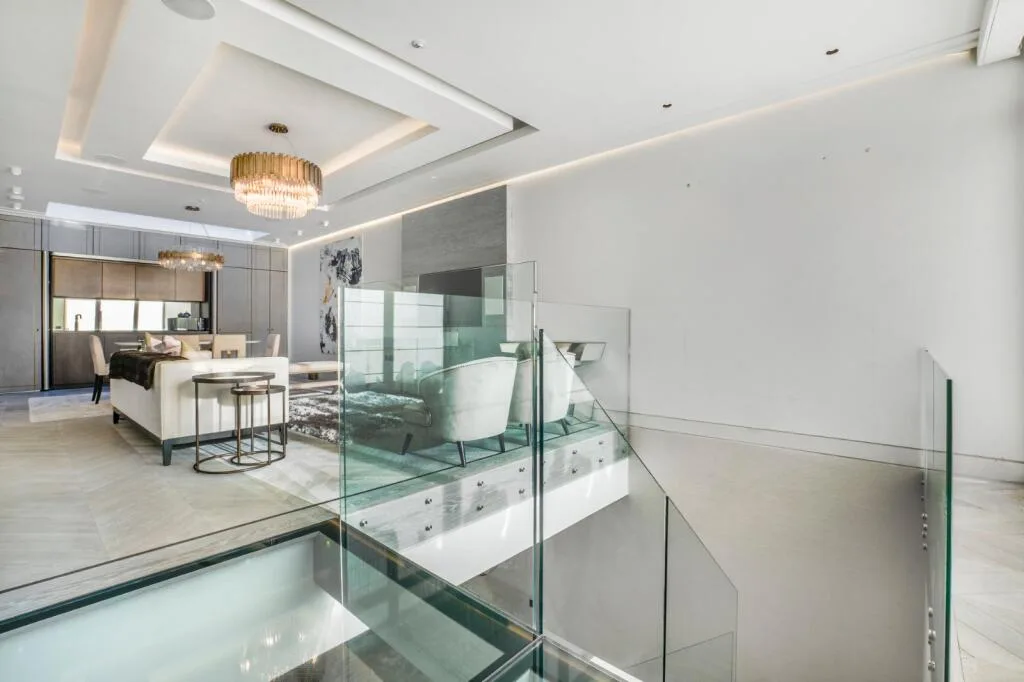 1 bedroom maisonette for rent