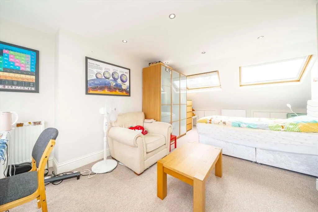 4 bedroom house for rent