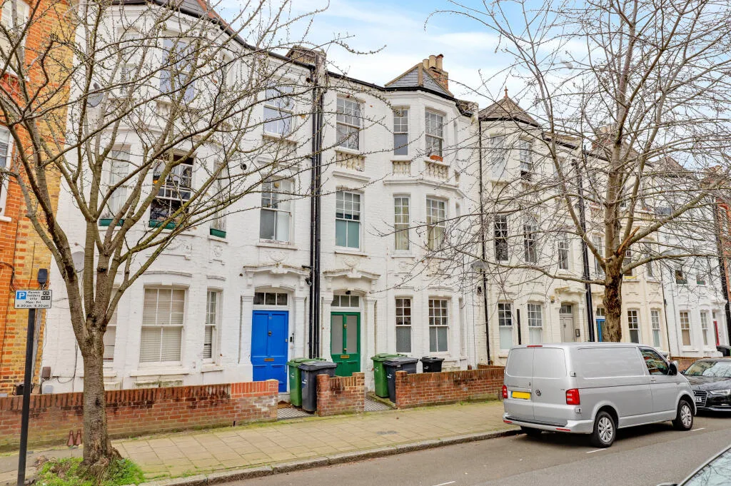 1 bedroom ground floor flat for rent