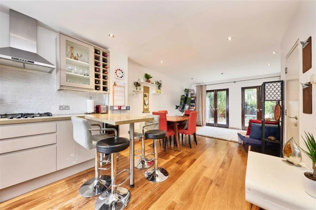 3 bedroom terraced house for rent