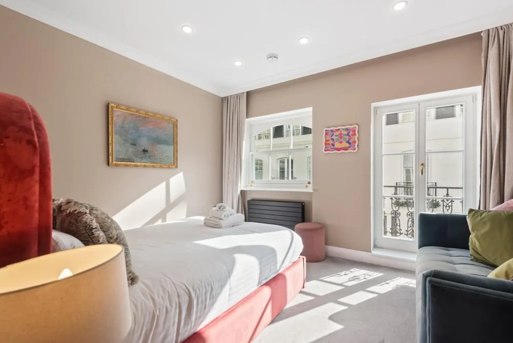 5 bedroom mews property for rent
