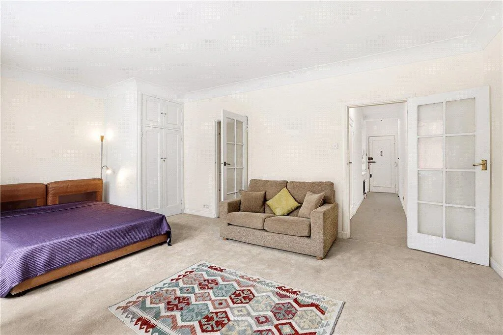 Studio apartment for rent