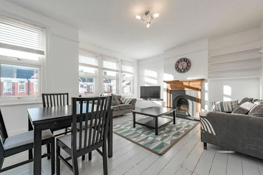 2 bedroom apartment for rent