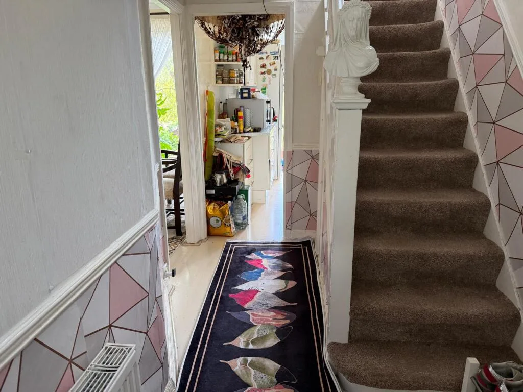 3 bedroom semi-detached house for rent