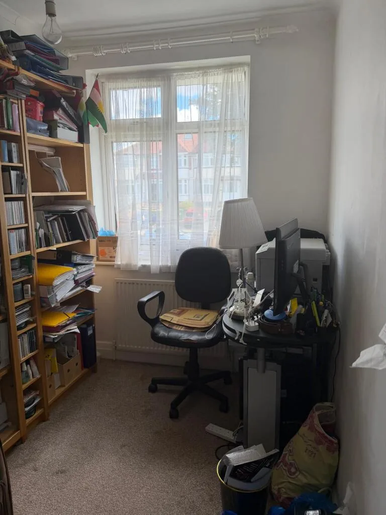 3 bedroom semi-detached house for rent